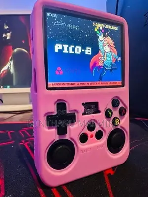 R36s Handheld Gaming Console