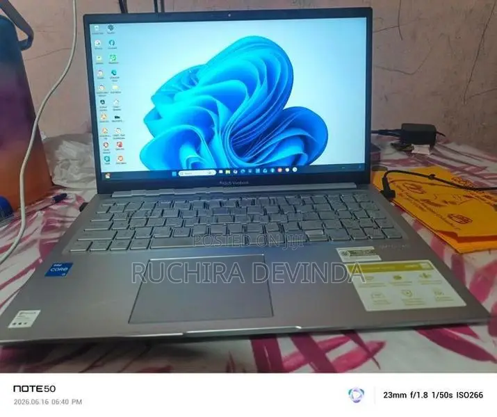 Asus Vivobook 15