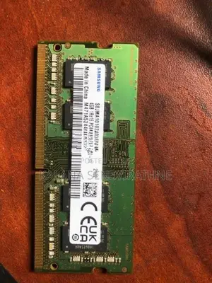 Laptop 4GB Ram-Samsung