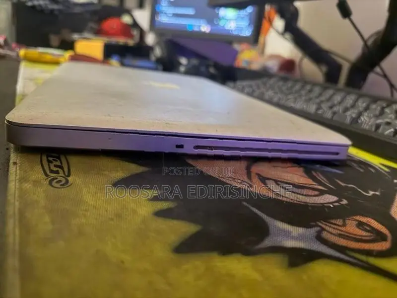 Apple MacBook Pro For Parts (NO HDD)