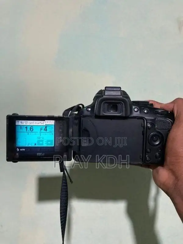 Nikon D5100