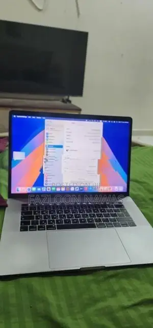 Apple MacBook Pro 15inch I7