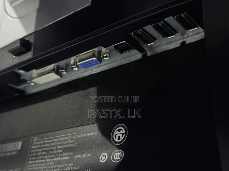 Dell 19" Inch IPS Monitor P1914SF