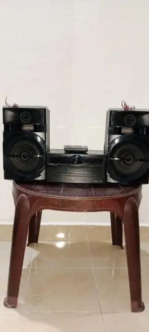 Panasonic SA UX 100