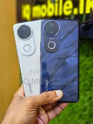 Vivo V50E 16GB 256GB (Used)