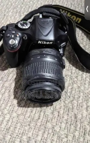 Nikon D5200 DSLR Camera