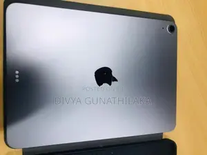 Apple iPad Air M3 Tablet