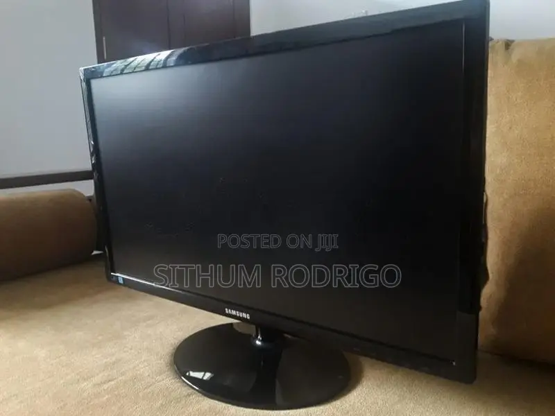 Samsung 24" Full HD Monitor
