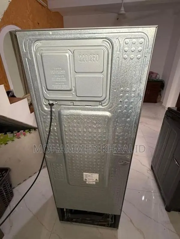 Used 253 L Samsung Fridge