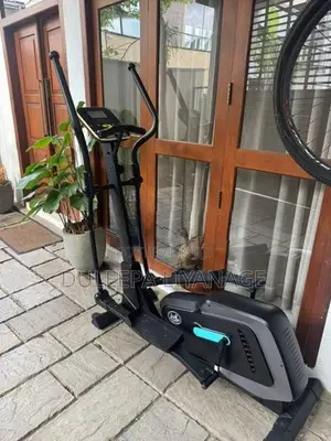 Cross Trainer 1901E Eser