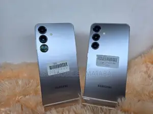 Samsung Galaxy S25 256GB (Used)