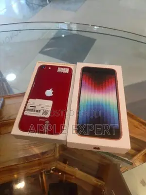 Apple iPhone SE 3 (Used)