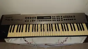 Roland RS 5 Keyboard with Accessories