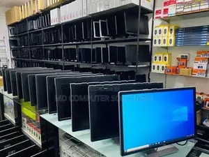 22 inch Dell Full HD IPS LED Silver Line Monitor