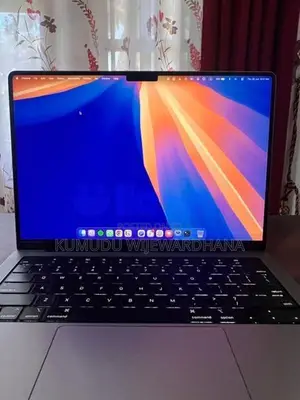 Apple MacBook Pro 14" M1 16GB RAM 512GB SSD