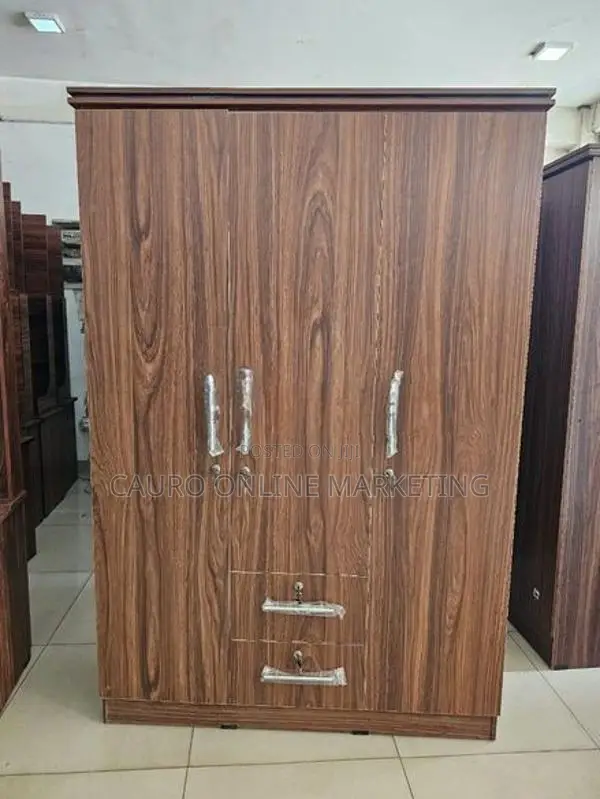 New Melamine 3 Door Cupboard Large 6*4 Ft ( Wardrobe )