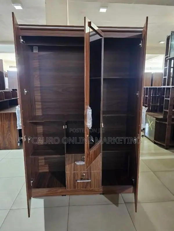 New Melamine 3 Door Cupboard Large 6*4 Ft ( Wardrobe )