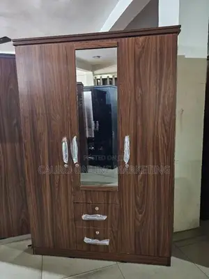New Melamine 3 Door Cupboard 6*4 Ft ( Wardrobe )