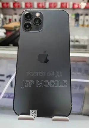 Apple iPhone 12 128GB (Used)