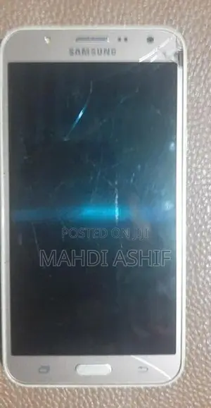 Samsung Galaxy J7 (Used)