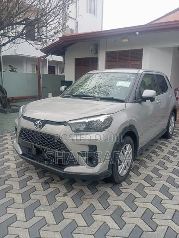 Toyota Raize x 2023