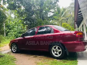 Kia Sephia 2000