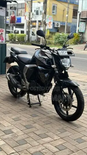 Yamaha FZs V2 2015
