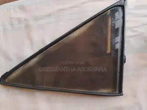 Nissan Fb14 Door Glass