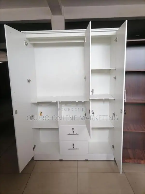 New Melamine 3 Door Cupboard White Colour Wardrobe 6*4 Ft