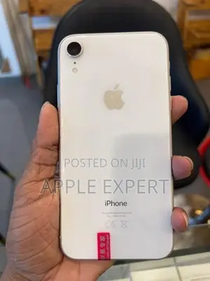 Apple iPhone XR (Used)