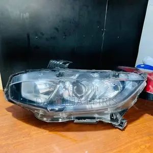 Honda Civic Head Light