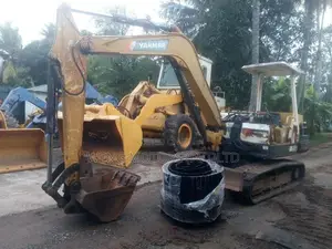 YANMAR B50 EXCAVATOR