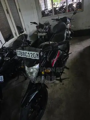 Yamaha FZ S 2014