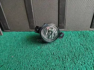 Nissan Sunny N17 Fog Light