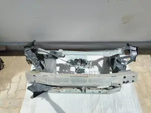 Nissan Wingroad Y12 Bonnet Lock Panel