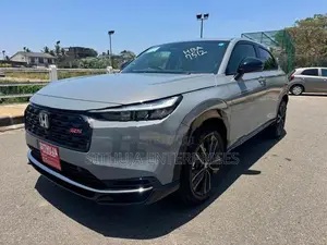 Honda Vezel RS premium plus 2026