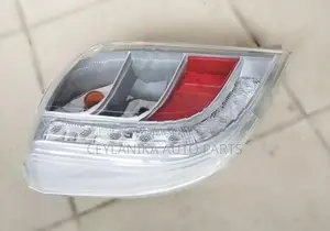 Daihatsu Mira LA300 Tail Lamp
