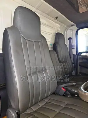 Isuzu Elf Lorry 2012