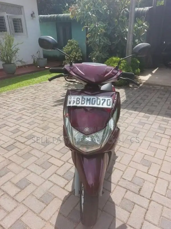 Yamaha Ray 2014