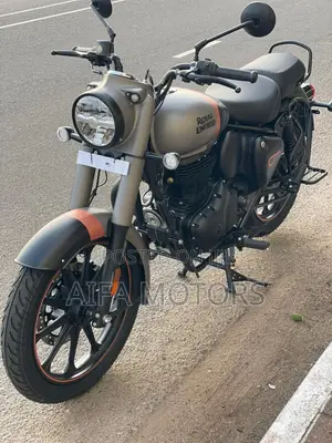 New Royal Enfield Classic 350 2026 Gray