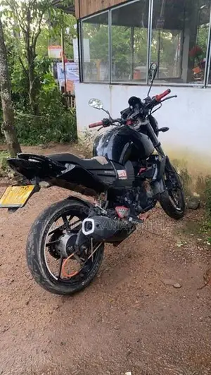 Yamaha FZS V1 2015