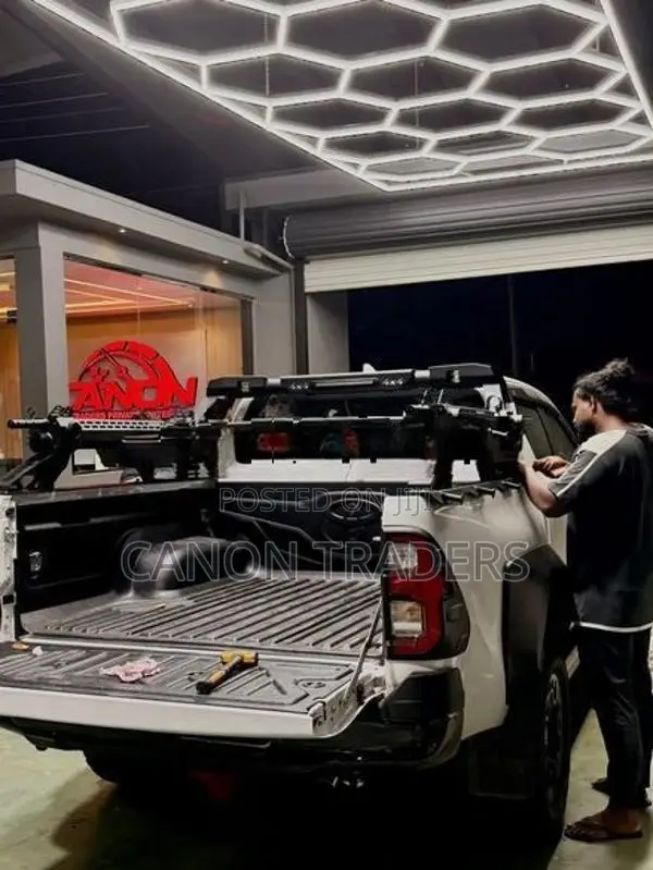 Hilux 2025 GR Hamer Machine Gun Roll Bar & Door Moulding