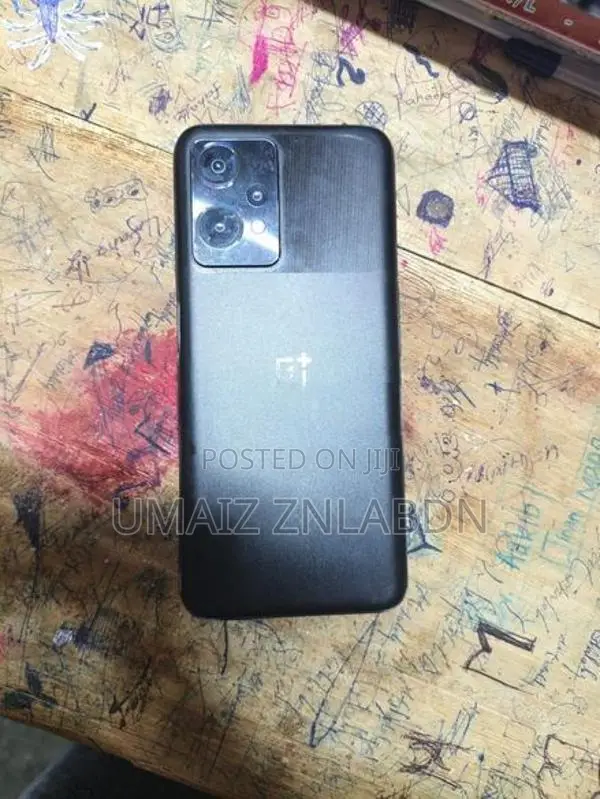 OnePlus Nord 2 (Used)