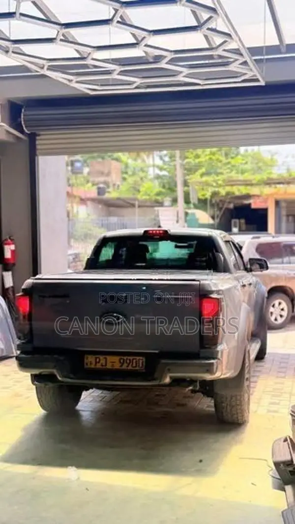 Ford Ranger Raptor Hamer Electric Roll Shutter