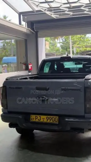 Ford Ranger Raptor Hamer Electric Roll Shutter