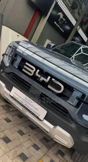 BYD Shark 6 Hamer Electric Roll Shutter Night Fury Bar