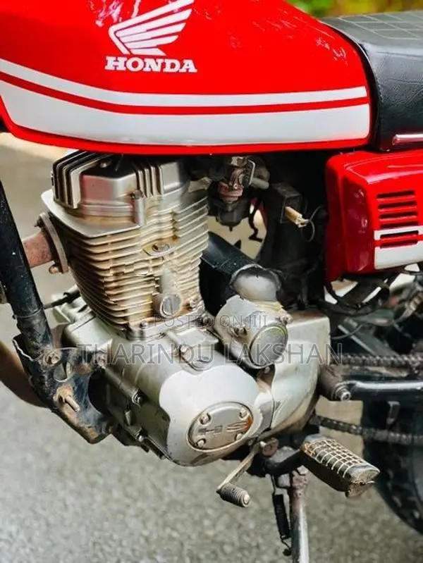 Honda CG125 2002