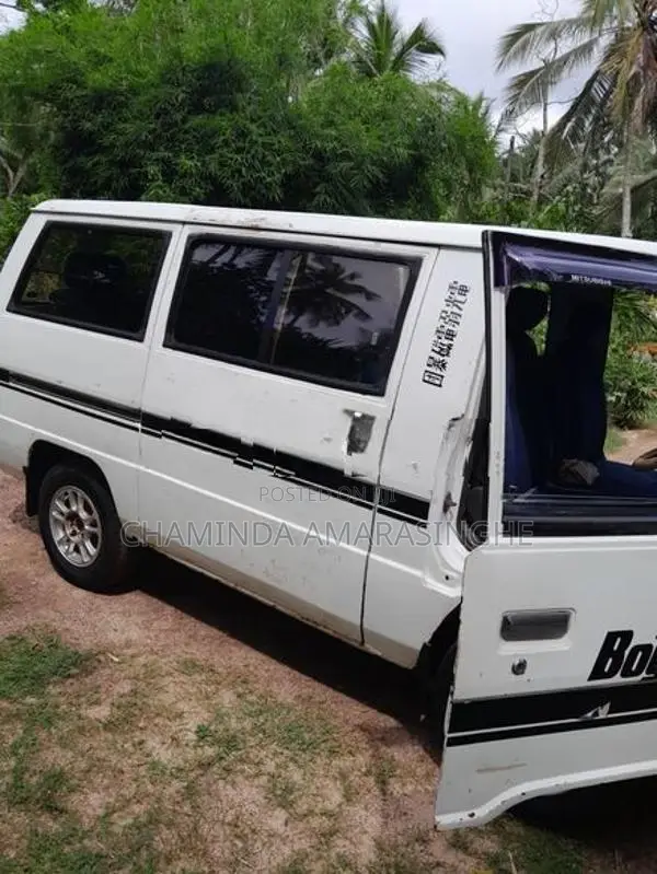Mitsubishi Delica L300 1980