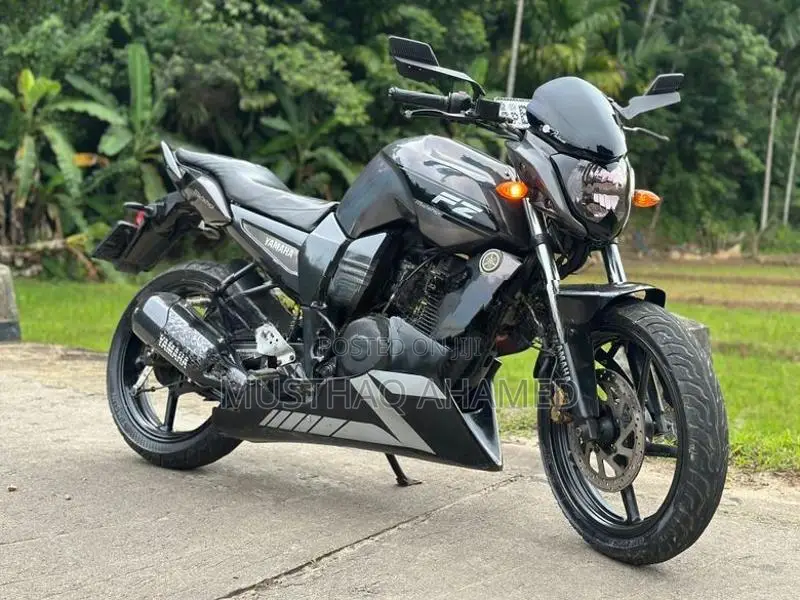 Yamaha FZS V1 2013