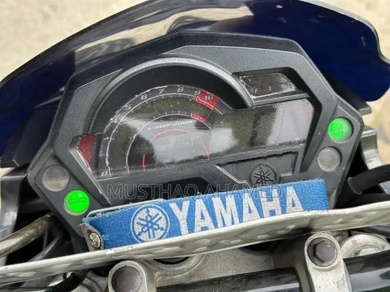 Yamaha FZS V1 2013